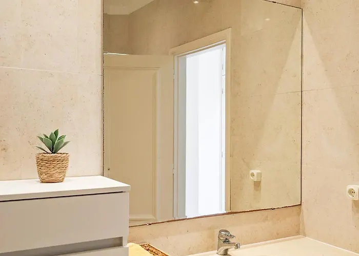 Casa Luma ויירה דה לייריה